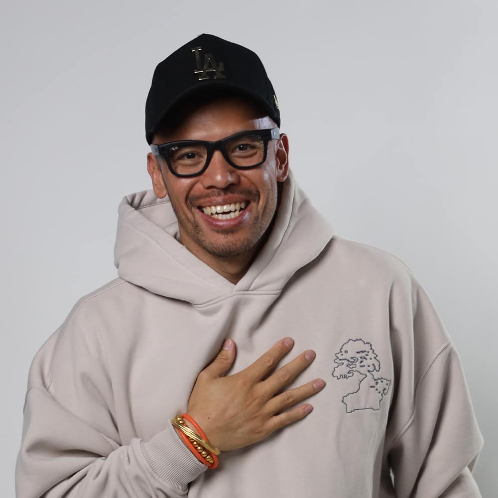 Master Sri Akarshana