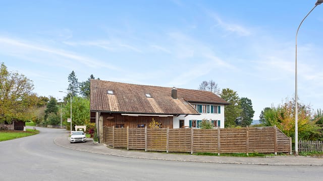 zu verkaufen bauernhaus gontenschwil