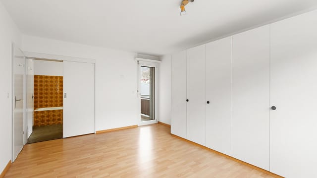 zu verkaufen etagenwohnung silenen
