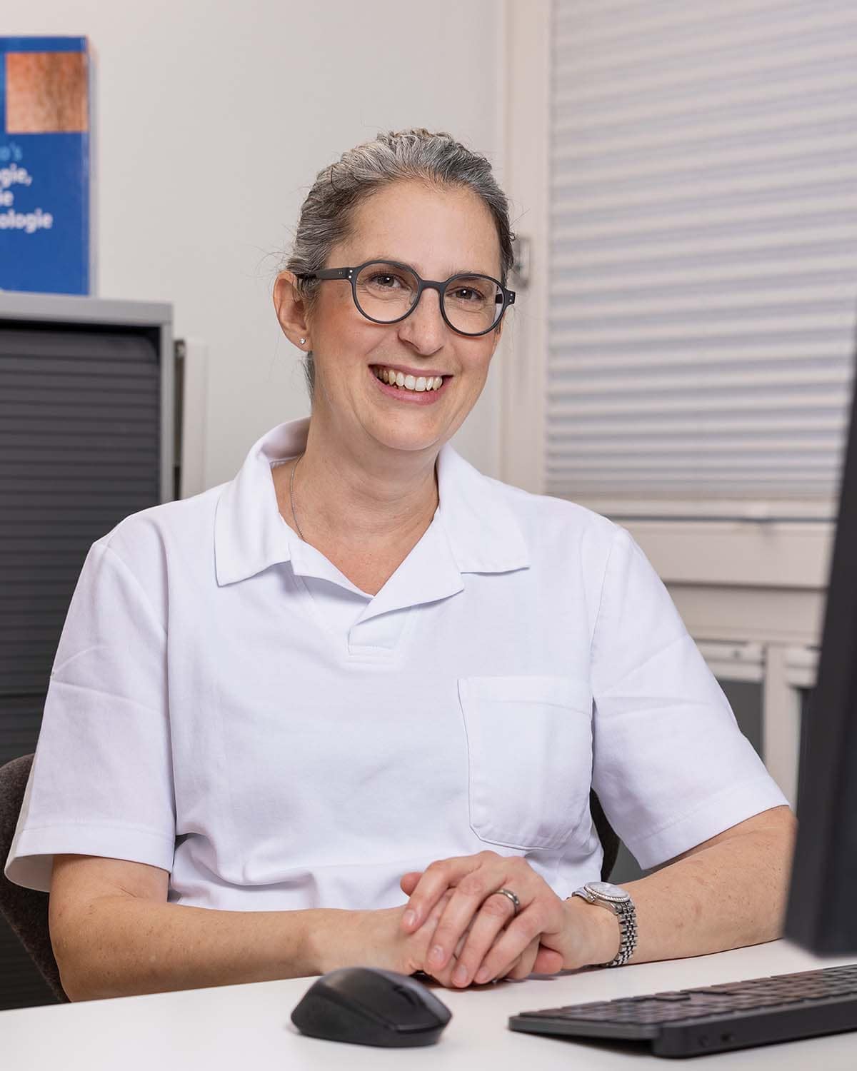 Dr. med. Maja Fischer dermazofingen AG Dr. med. Maja Fischer dermazofingen AG