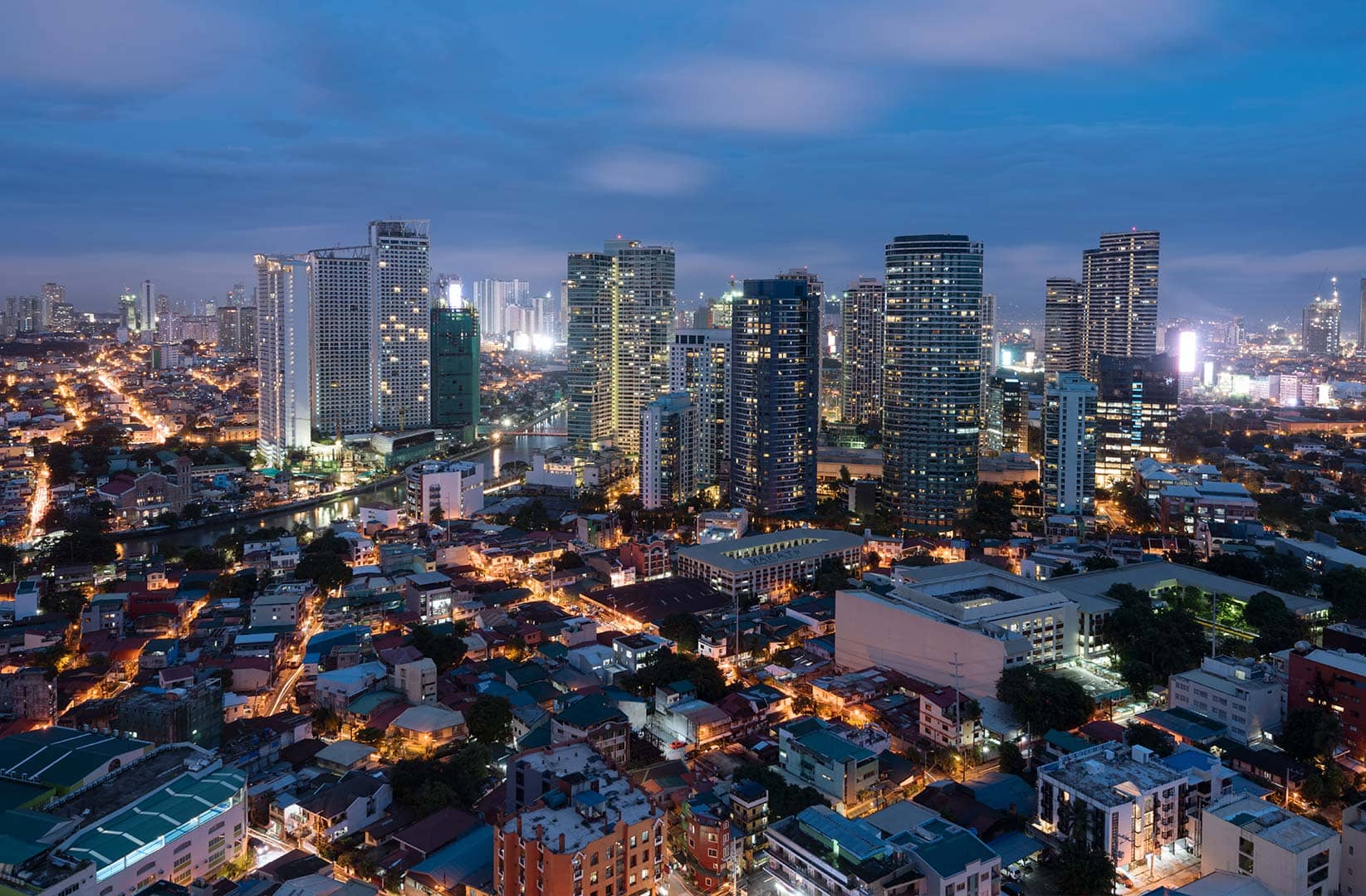 Umzug auf die Philippinen - Manila by night