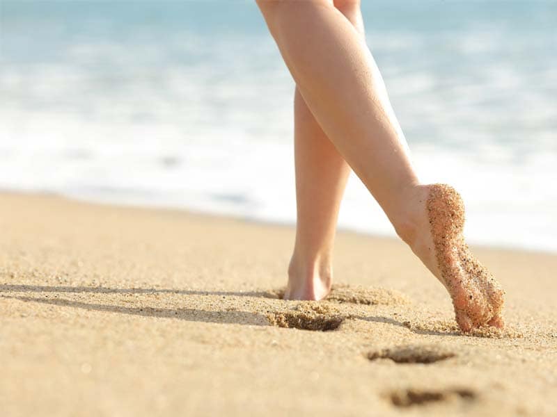 Haarentfernung mit Diodenlaser an den Beinen Haarentfernung mit Diodenlaser an den Beinen